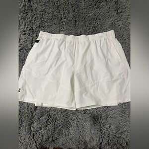Under Armour Men's White Activewear Shorts Size 3x NWT